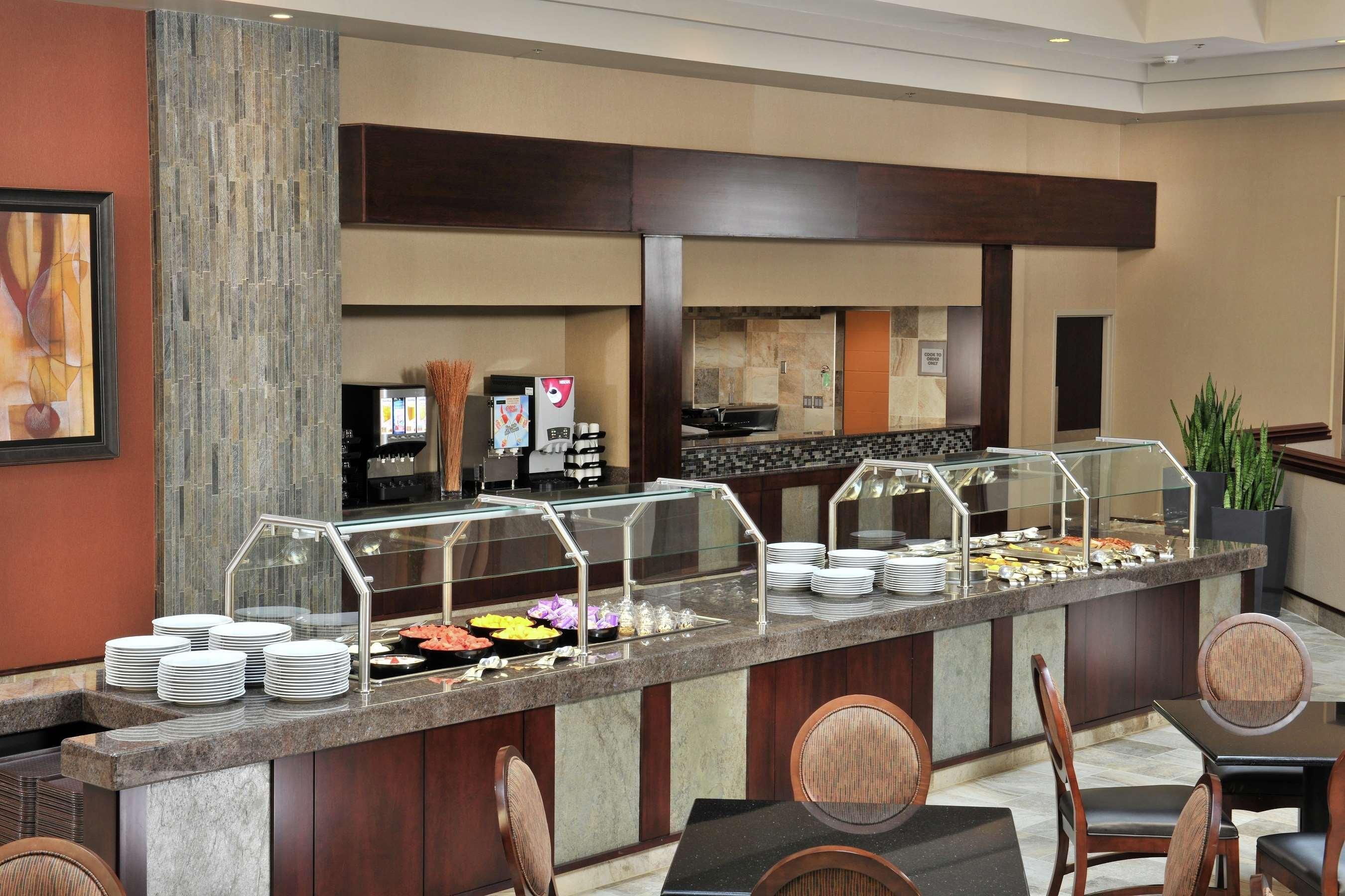 Embassy Downtown 4* Des Moines